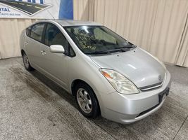 2005 TOYOTA PRIUS 