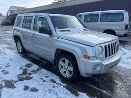 2010 JEEP PATRIOT SPORT