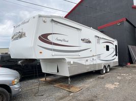 2006 KEYSTONE TRAILER 