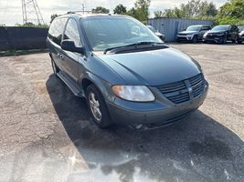 2006 DODGE GRAND CARAVAN SXT