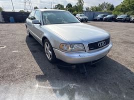 2002 AUDI A8