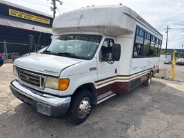 2006 FORD COMMERCIAL VANS E450