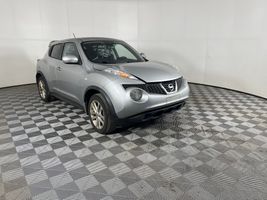 2012 NISSAN JUKE SL