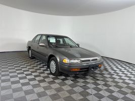 1993 HONDA ACCORD LX