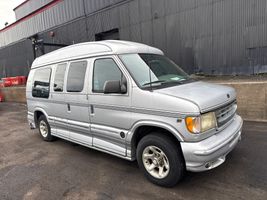 2001 FORD E250 VANS 