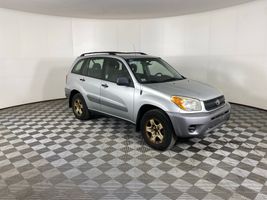 2005 TOYOTA RAV4 