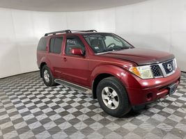 2006 NISSAN PATHFINDER SE