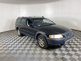 2007 VOLVO XC70 