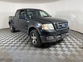 2004 FORD F150 