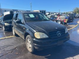 2001 MERCEDES-BENZ M CLASS ML320