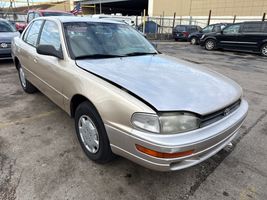 1994 TOYOTA CAMRY DX
