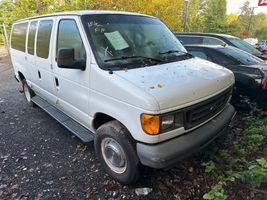 2006 FORD E350 VANS 