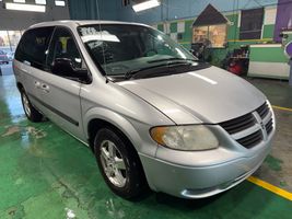 2005 DODGE CARAVAN