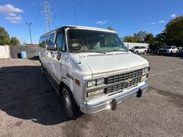 1996 CHEVROLET G30 VANS