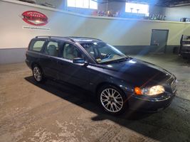 2006 VOLVO V70 BASE