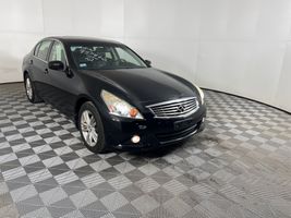2012 INFINITI G25 X