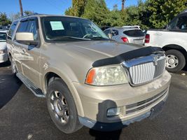 2005 LINCOLN NAVIGATOR 
