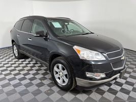 2011 CHEVROLET TRAVERSE LT