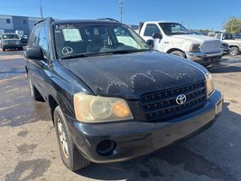 2003 TOYOTA HIGHLANDER 
