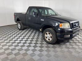2005 FORD F150 