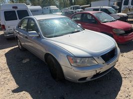 2010 HYUNDAI SONATA GLS