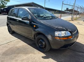 2004 CHEVROLET AVEO BASE