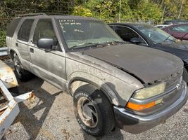 2000 CHEVROLET BLAZER 