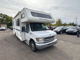 2000 FORD COMMERCIAL VANS