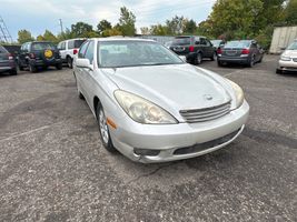 2004 LEXUS ES 330