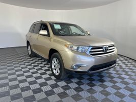 2012 TOYOTA HIGHLANDER 