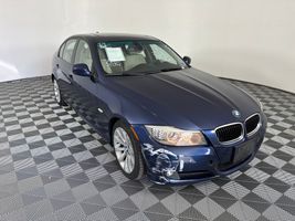 2011 BMW 3-SERIES 328I