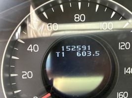 2008 VOLVO XC70 