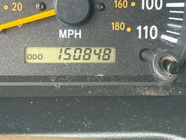 2004 TOYOTA TUNDRA SR5