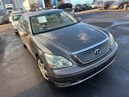 2005 LEXUS LS 430 