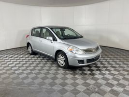 2011 NISSAN VERSA S