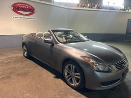 2010 INFINITI G37 BASE