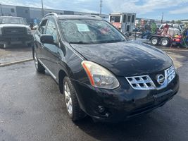 2013 NISSAN ROGUE SL