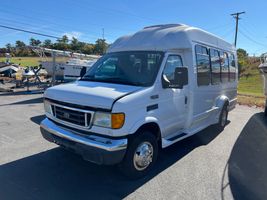 2005 FORD COMMERCIAL VANS E350