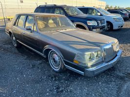 1987 LINCOLN CONTINENTAL BASE