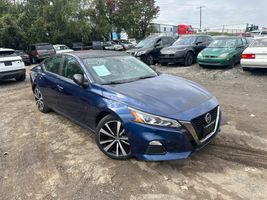 2021 NISSAN ALTIMA SR