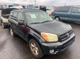 2005 TOYOTA RAV4 L