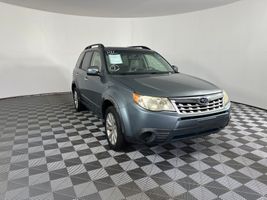 2013 SUBARU FORESTER 