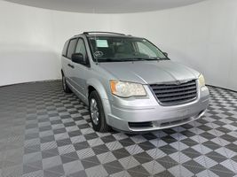 2008 CHRYSLER TOWN & COUNTRY LX