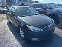 2005 TOYOTA CAMRY 