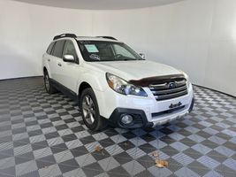 2013 SUBARU OUTBACK LIMITED