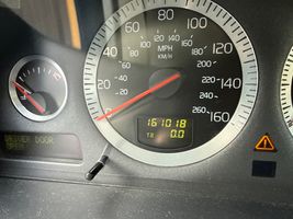 2007 VOLVO XC70 