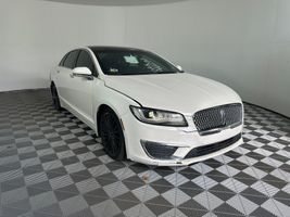 2017 LINCOLN MKZ RESERVE