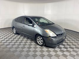 2005 TOYOTA PRIUS 