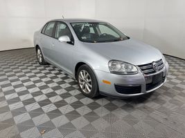 2010 VOLKSWAGEN JETTA LIMITED EDITION