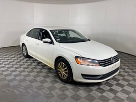 2014 VOLKSWAGEN PASSAT S